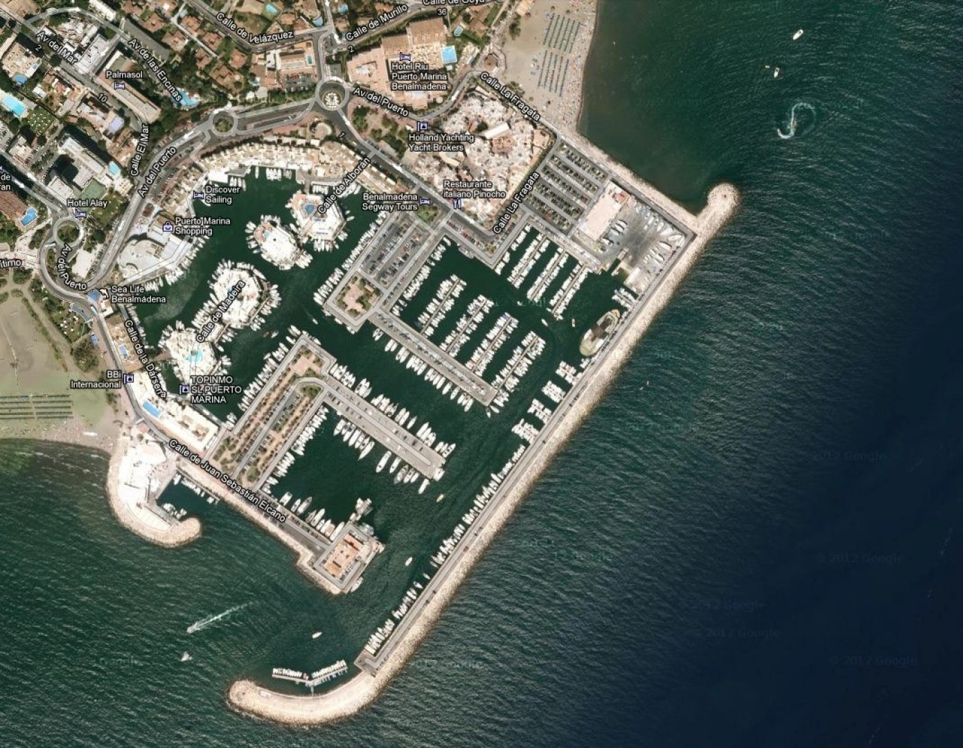 Апартаменты Puerto Marina Beach Apartamentos