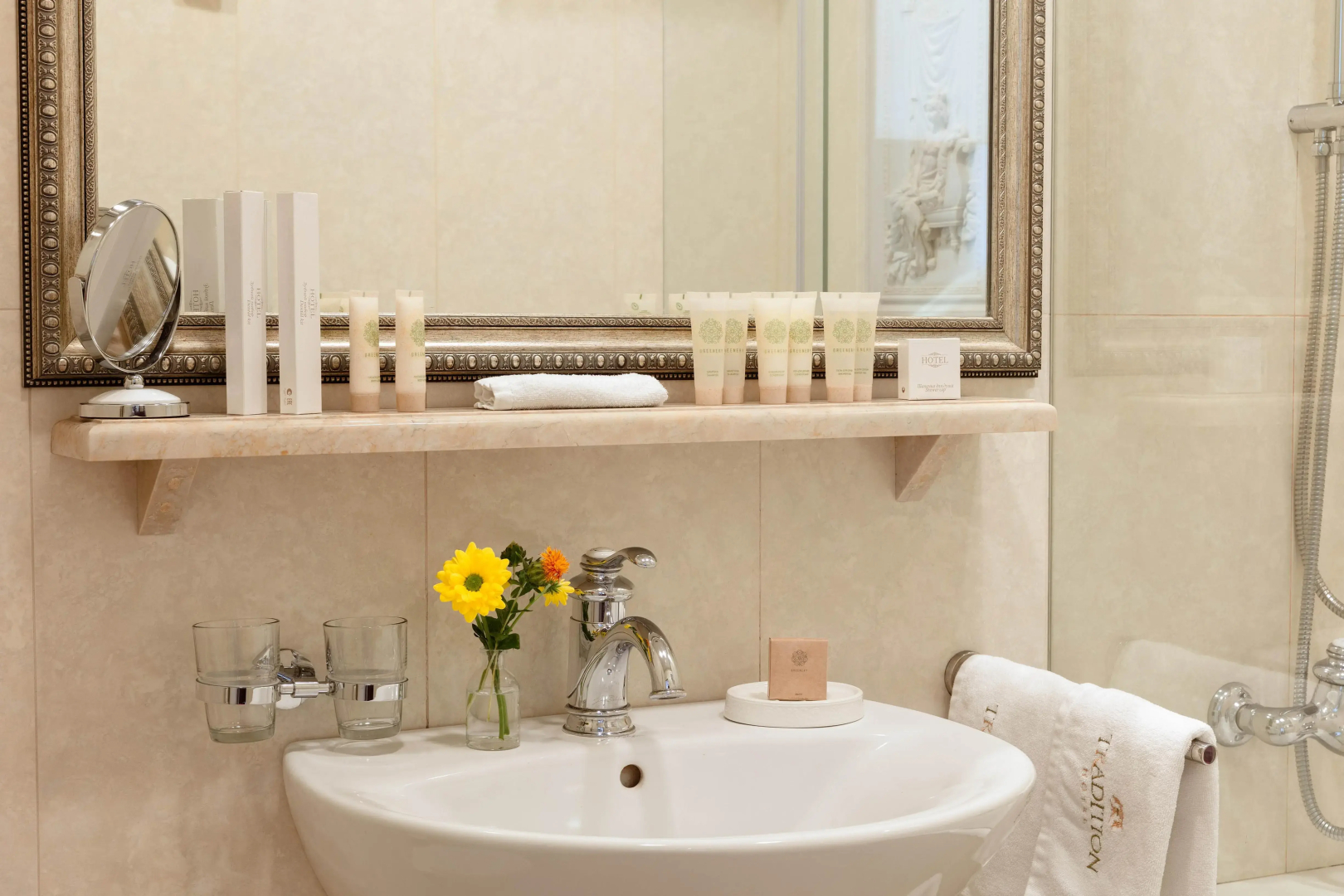 Отель Традиция