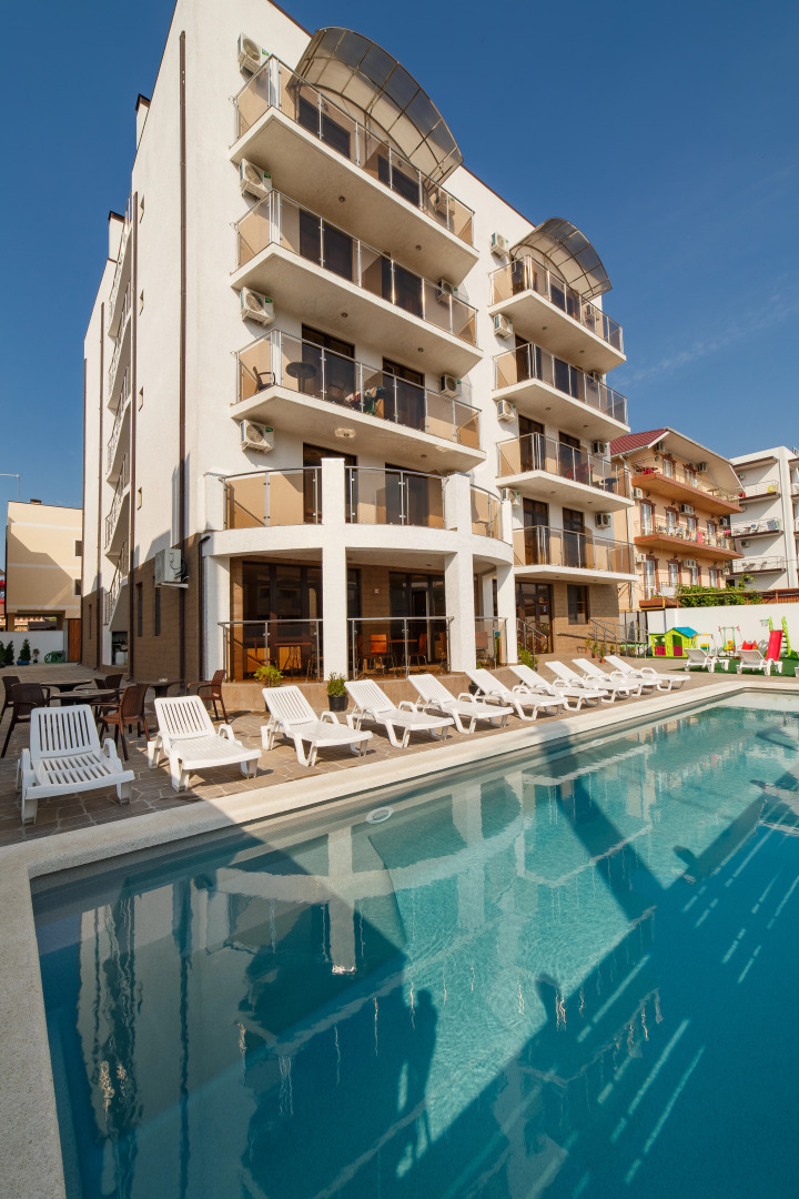 Отель Despina Family Hotel