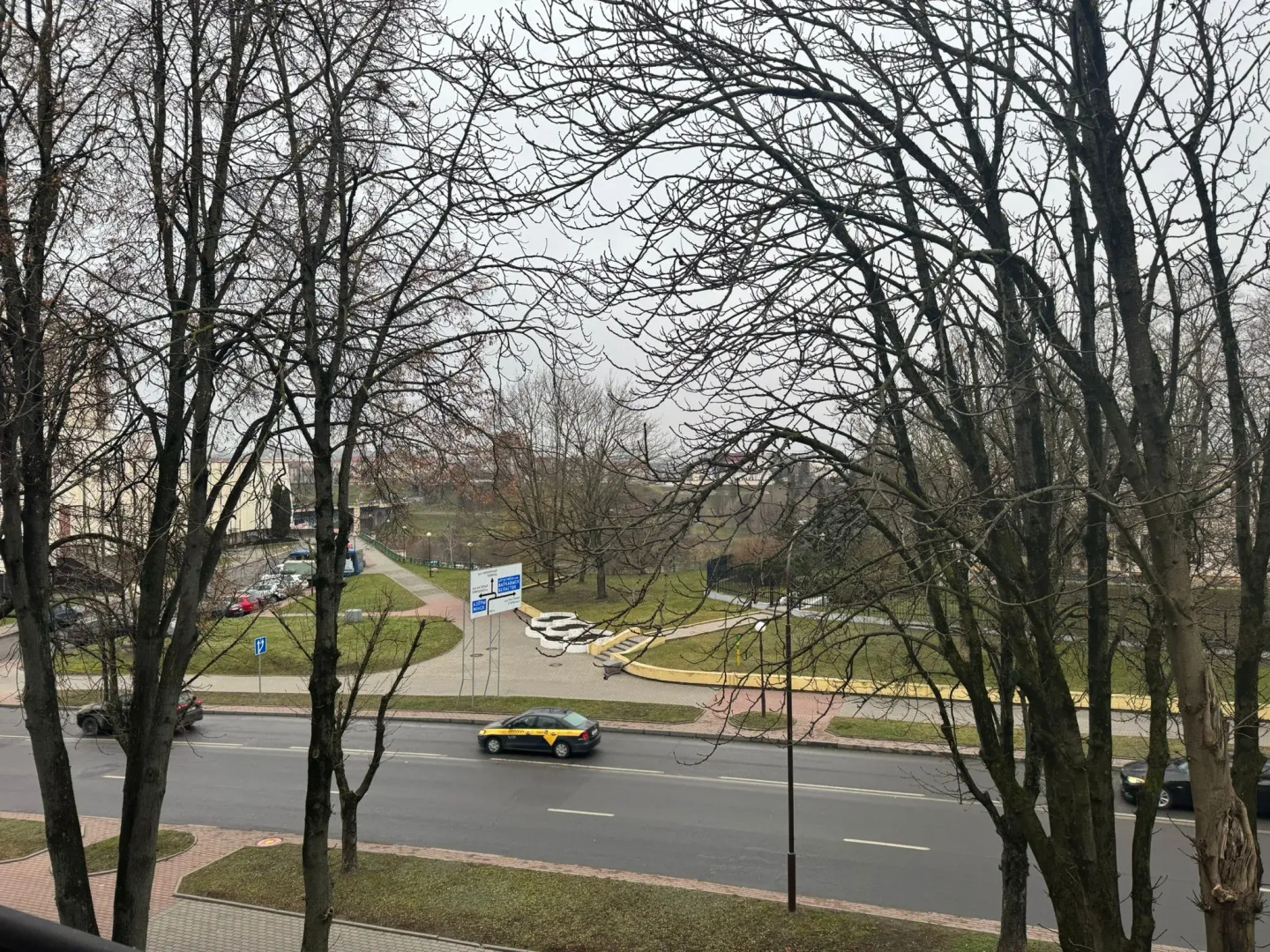 Апартаменты на Давыда Городенского 2/11