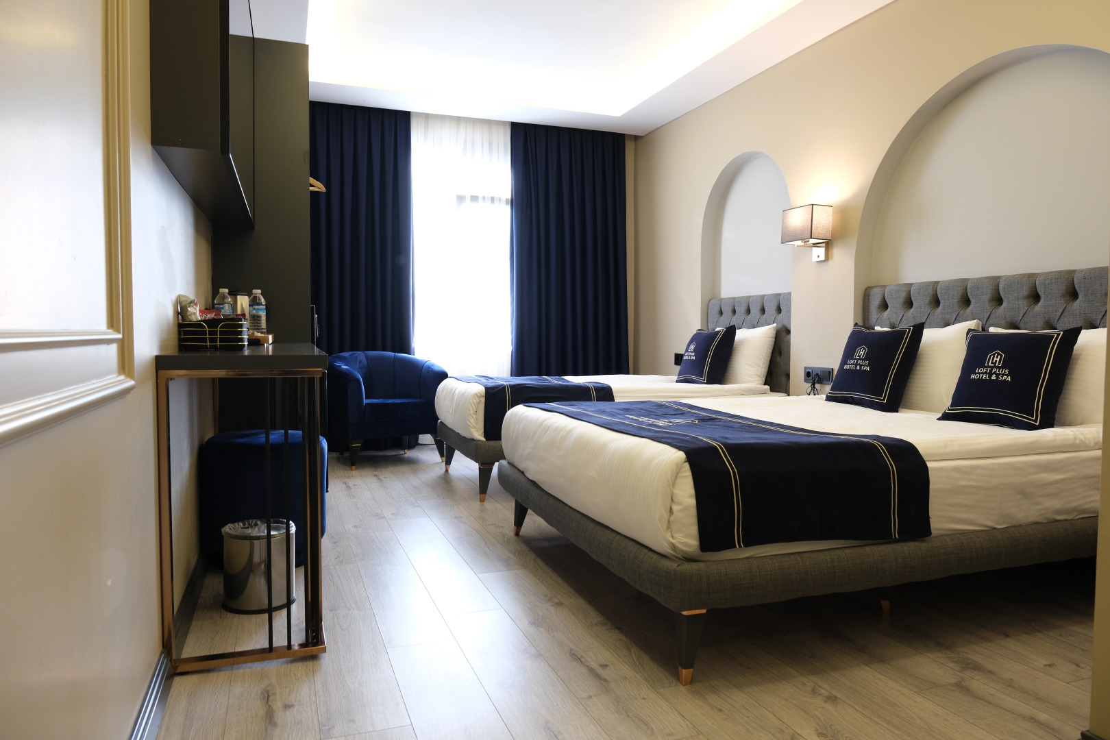 Отель Loft Plus