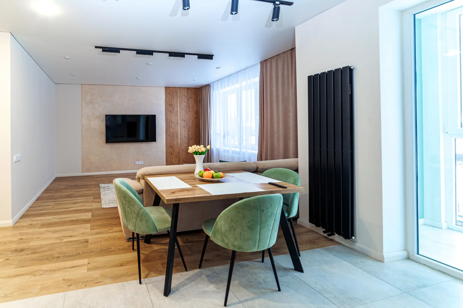 Апартаменты трехкомнатные с Дизайнерским ремонтом Олимпия Запад