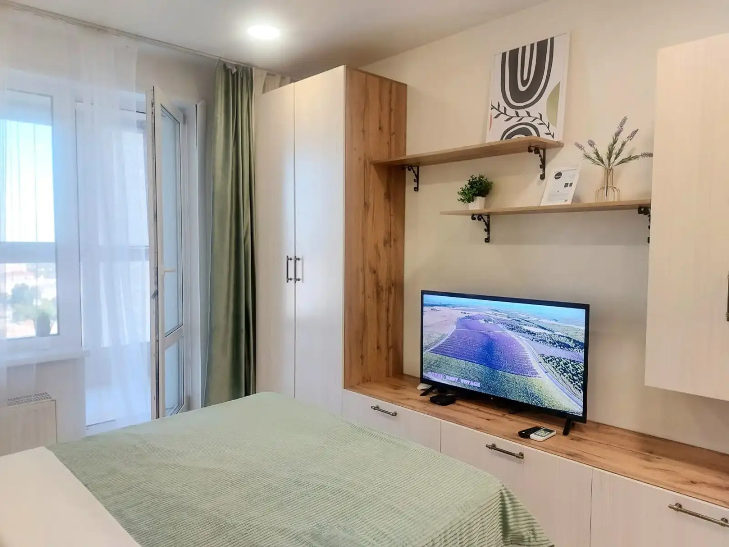 Квартира Студия у ТЦ Галактика