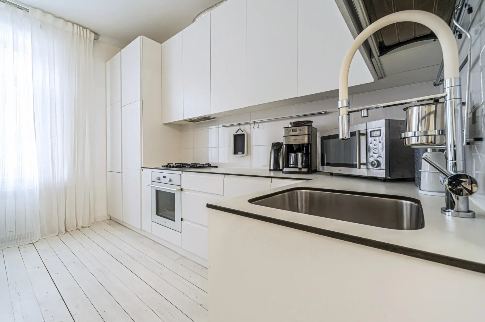 Апартаменты Neva White Point