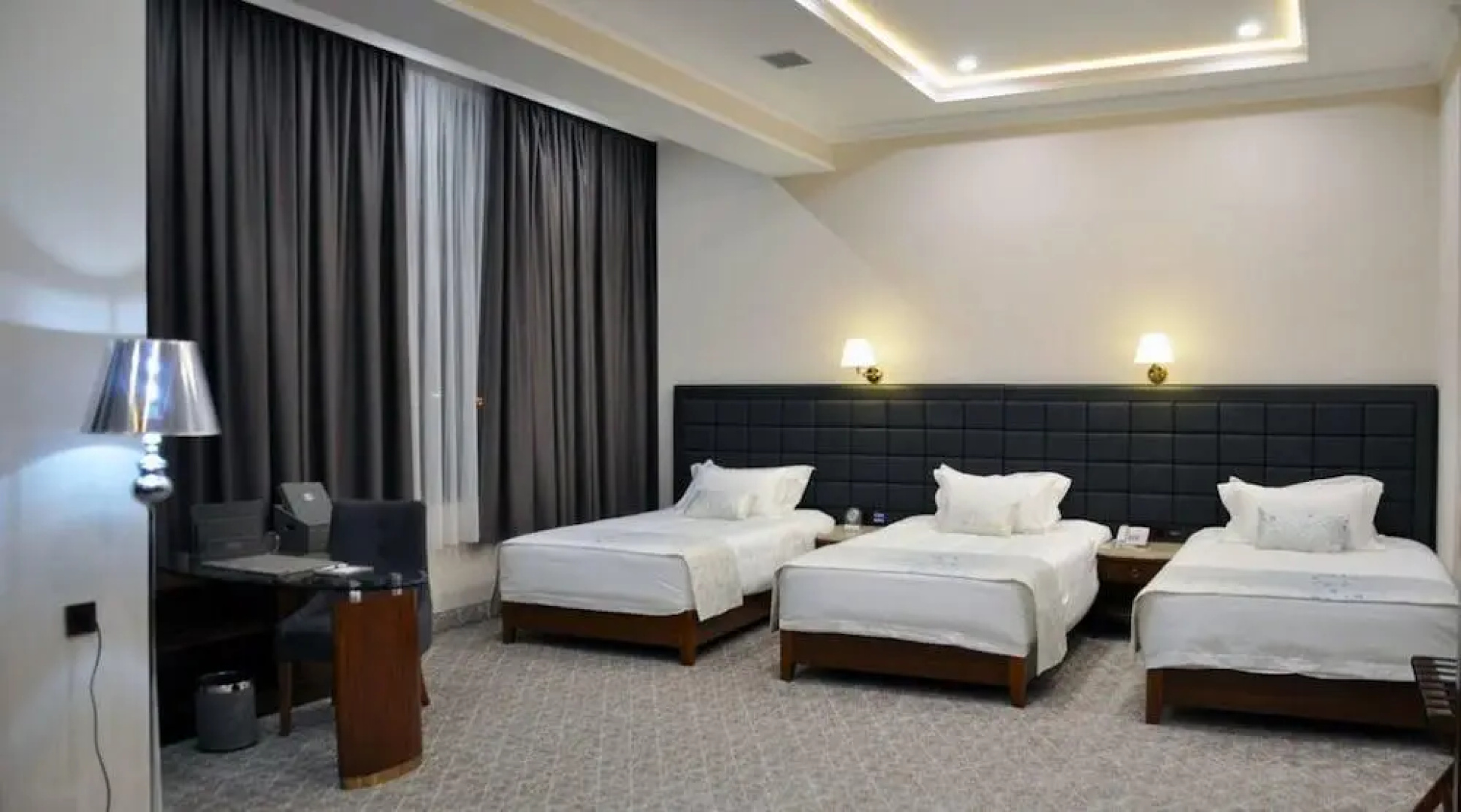 Parliament Palace Hotel