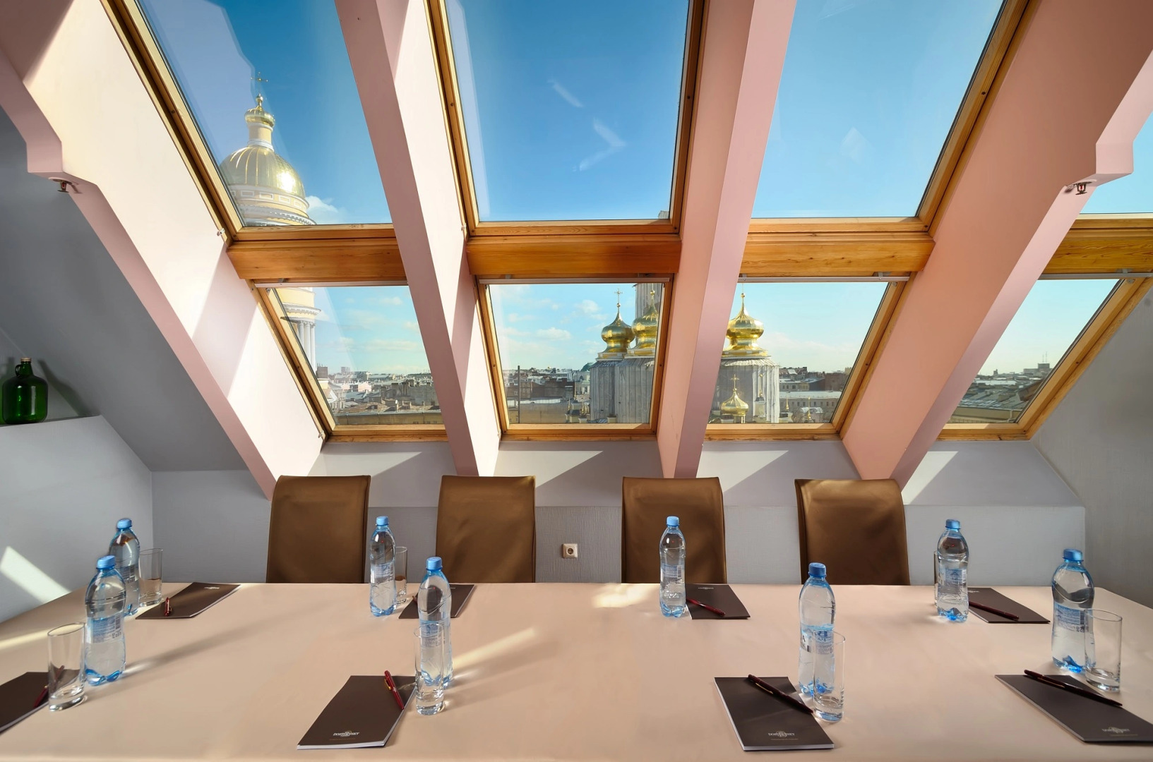 Отель Достоевский