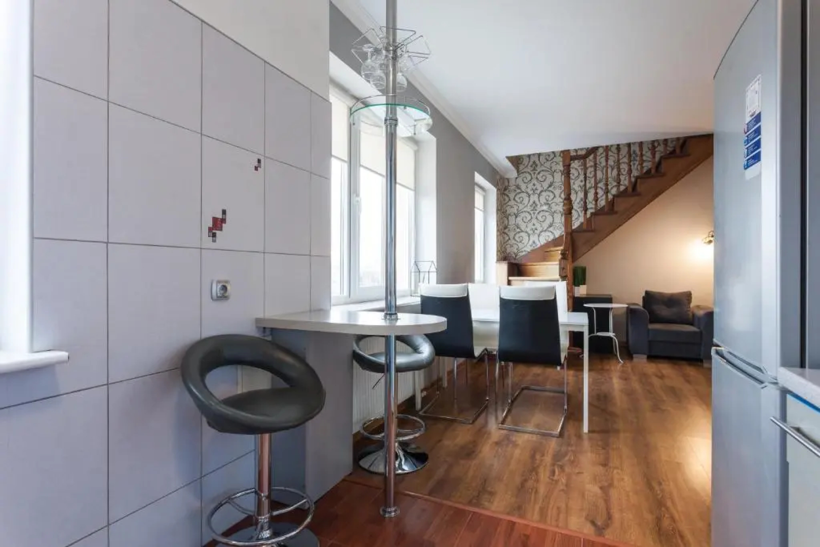 Апартаменты Трёхкомнатный Пентхаус, Южный вокзал,Колибри#27/13