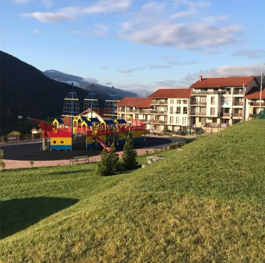 Апартаменты Романовские с видом на горы в Красной поляне