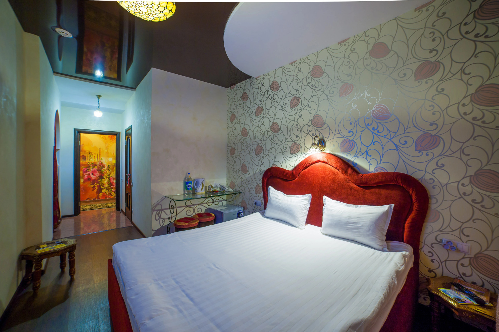 Отель Халиф