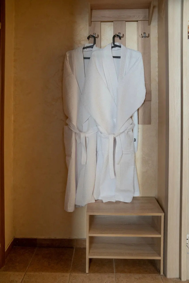 Отель Афина