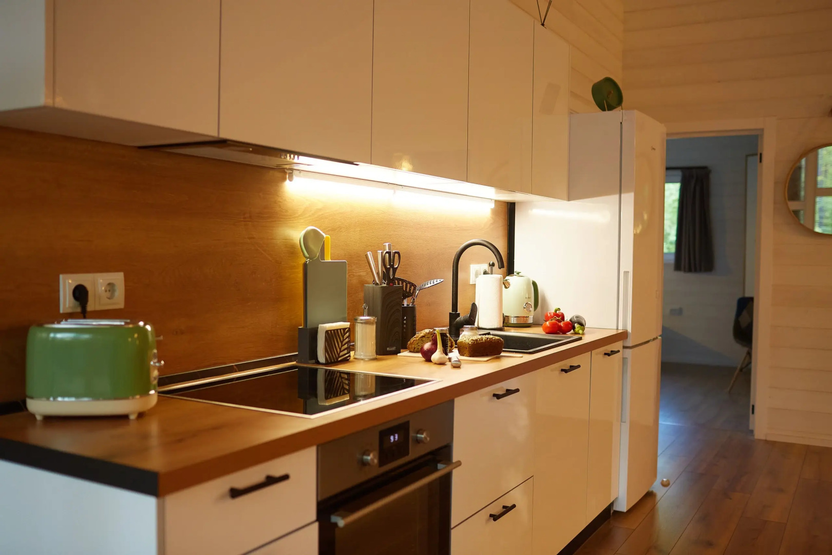 Частный дом Большая Репинская дача в лесу