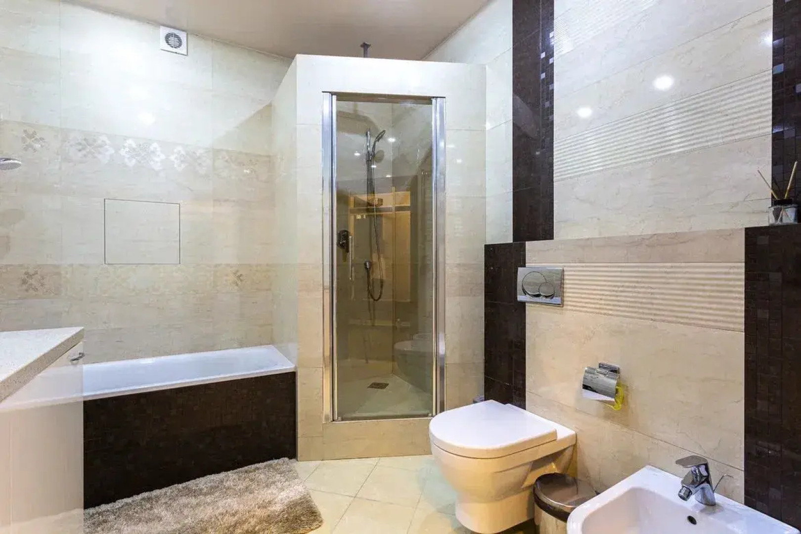 Апартаменты Идеал Хауз 1