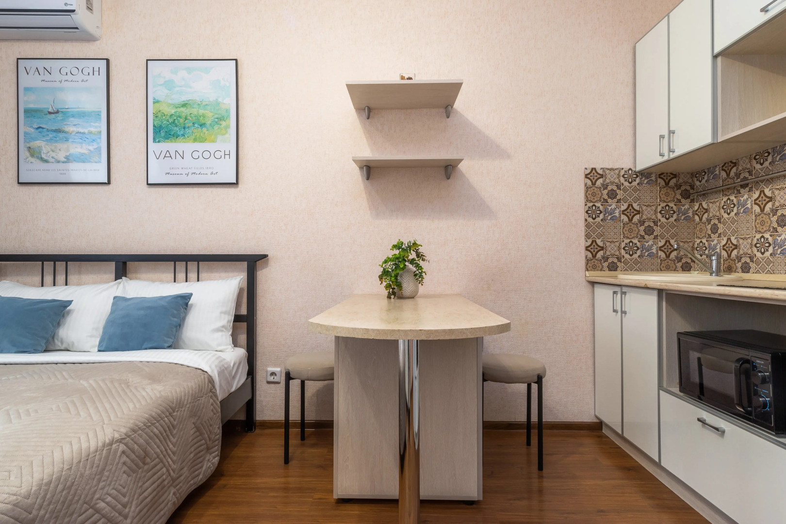 Апартаменты в ЖК Бурнаковский