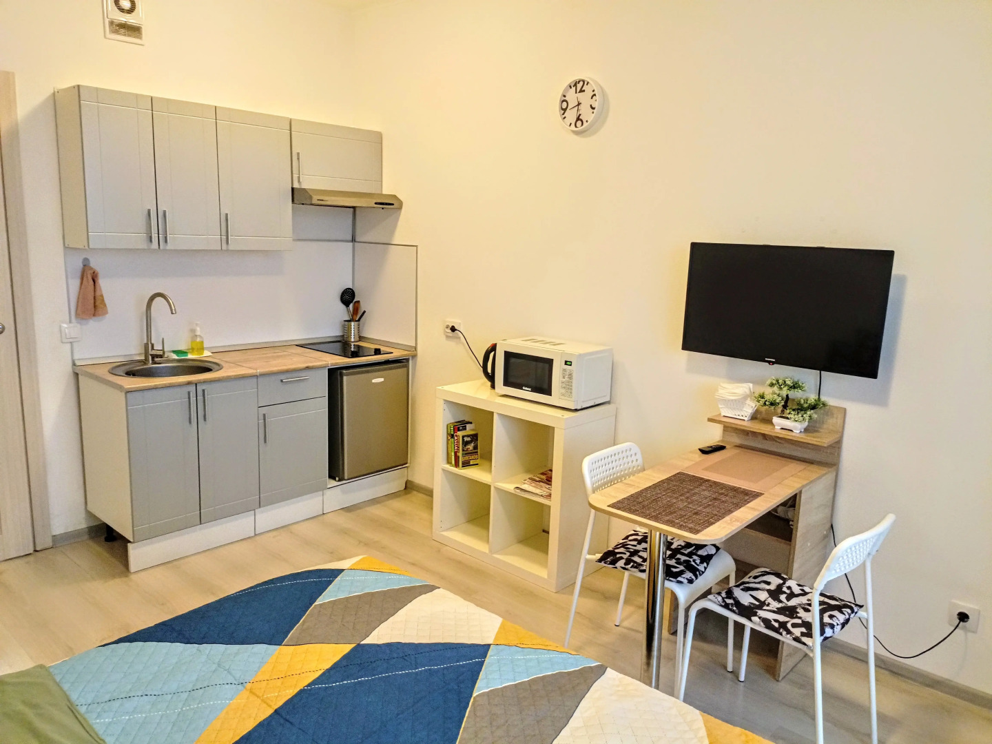 Апартаменты Кукуруза 400