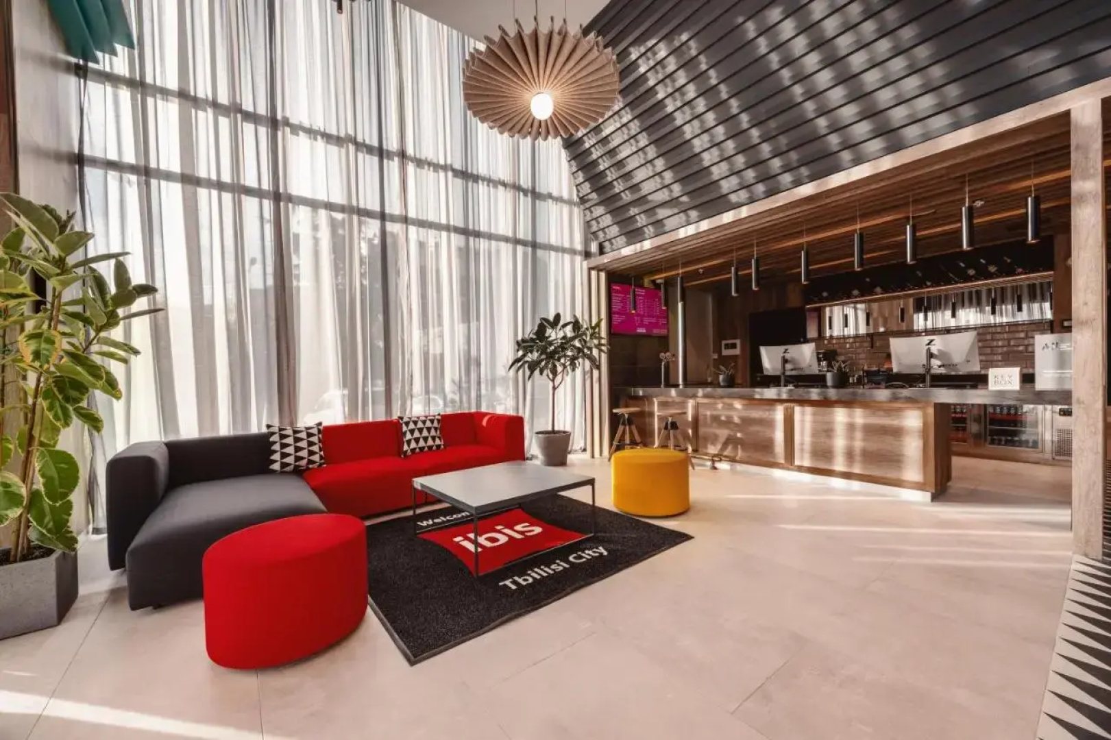 Hotel Ibis Tbilisi City - Новый Отель