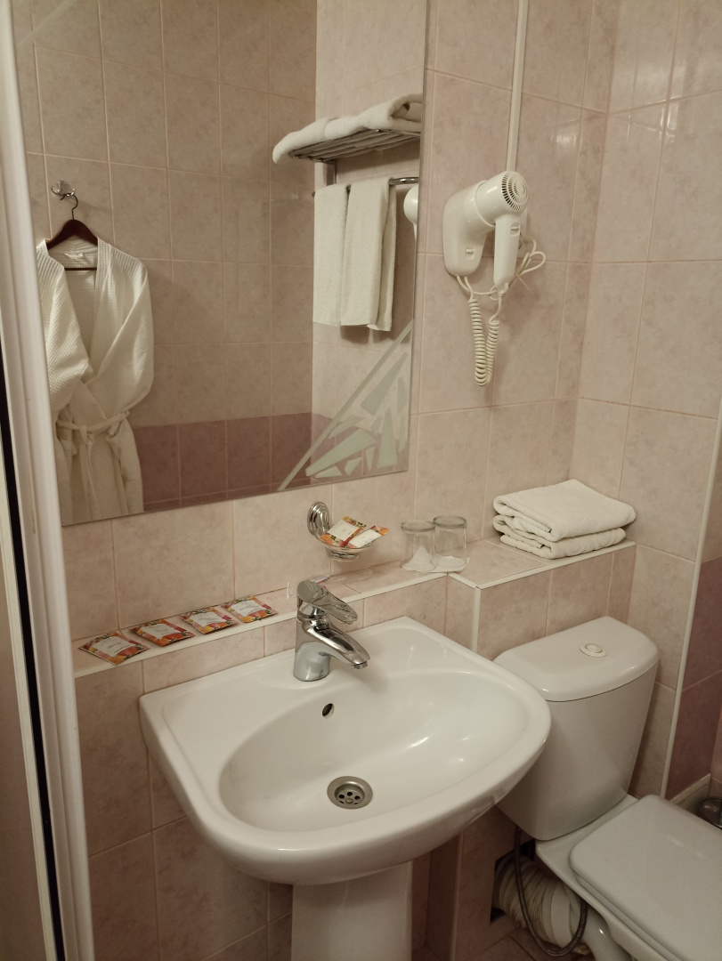 Отель Поворот