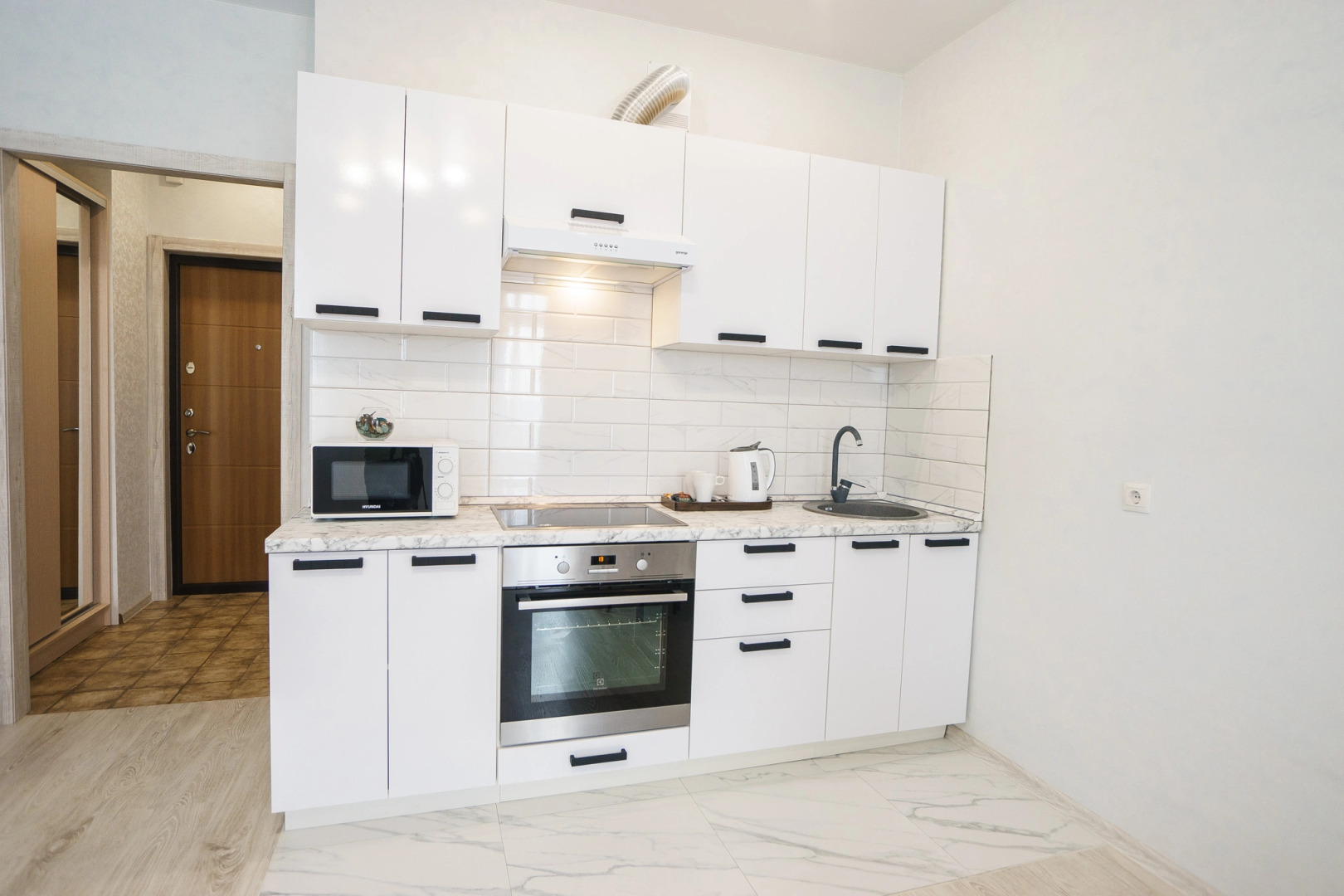 Апартаменты INNDAYS на Пряничной 4