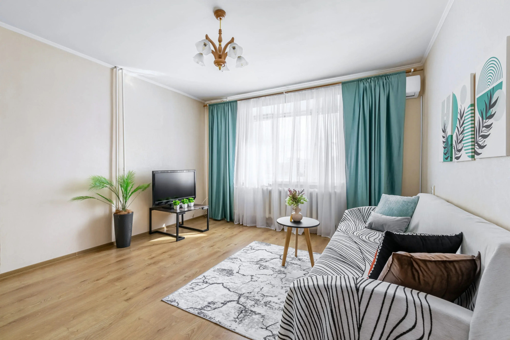 Апартаменты TatAparts Туган в центре