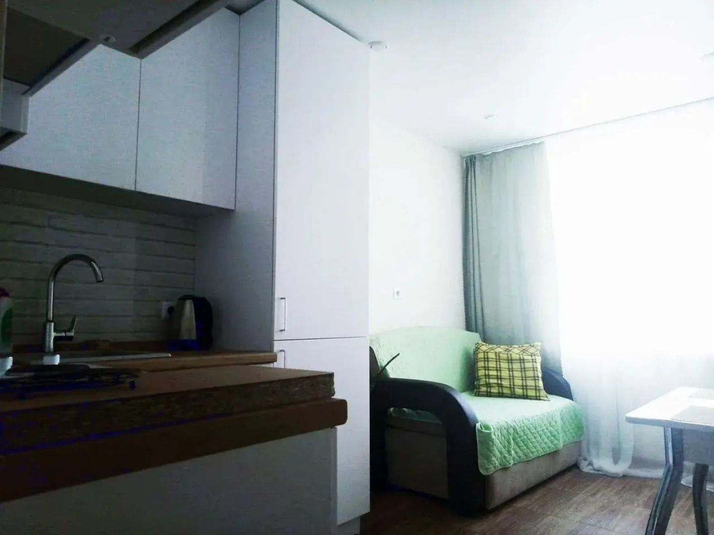 Квартира на улице Хлыновская 28