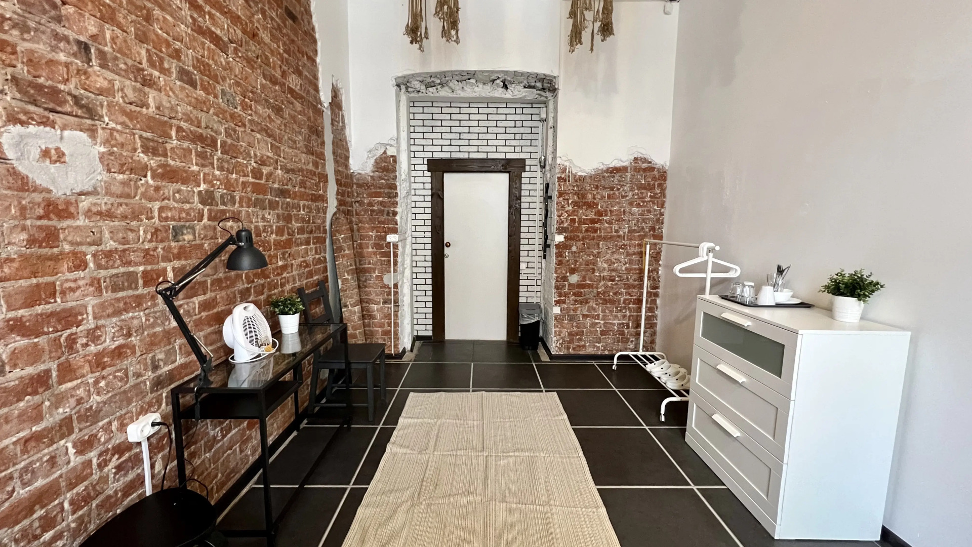 Меблированные Комнаты в доме Булгакова (4)