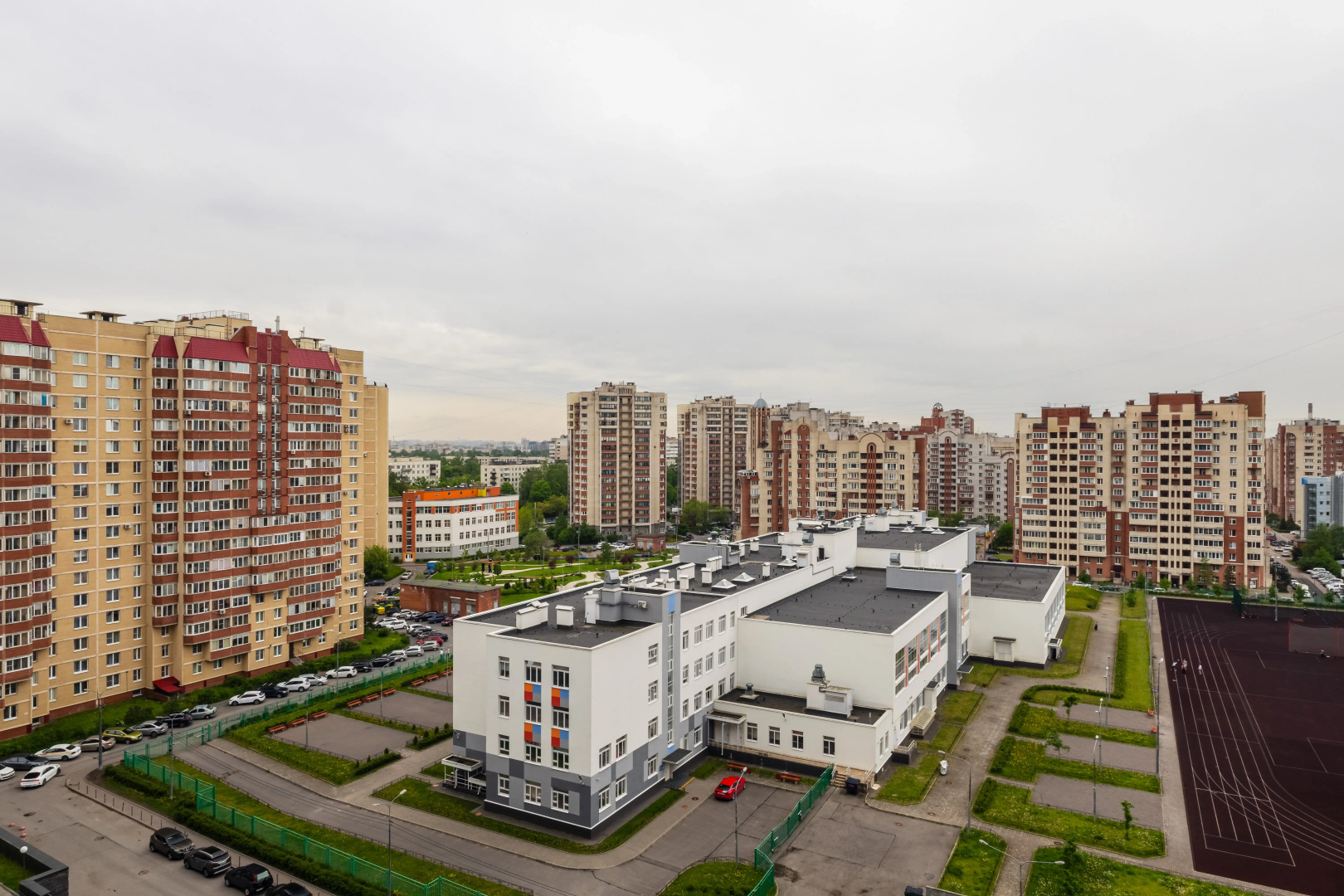 Квартира Тихий Район, Все Удобства, Приятный Вид из Окна
