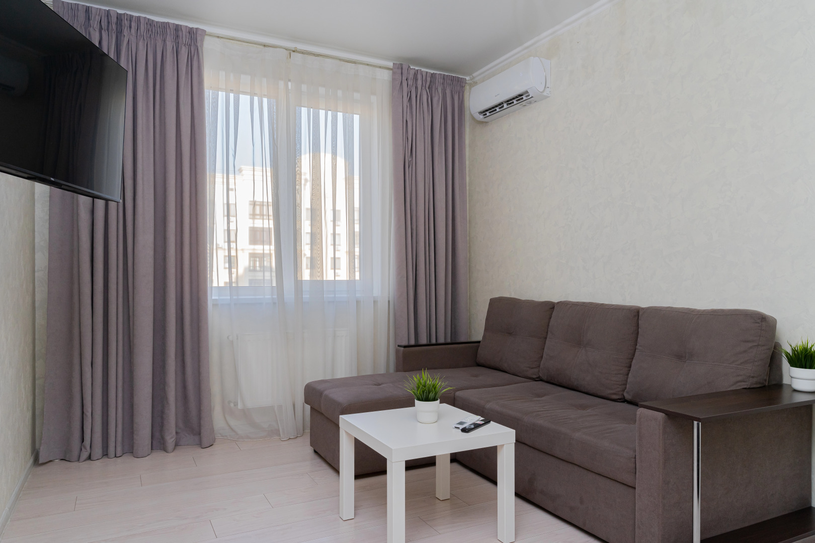 Квартира ЛЮКС Посуточно в ЖК Жигулина Роща