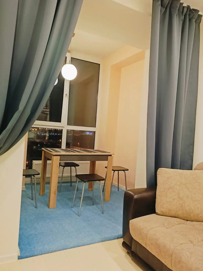 Апартаменты В Центре с видом на Реку