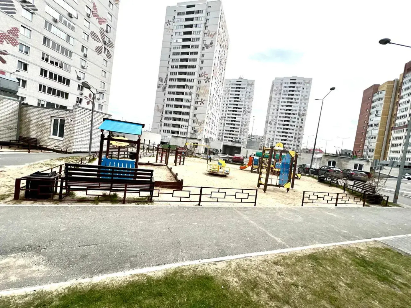 Апартаменты Подснежник с захватывающим видом из окна