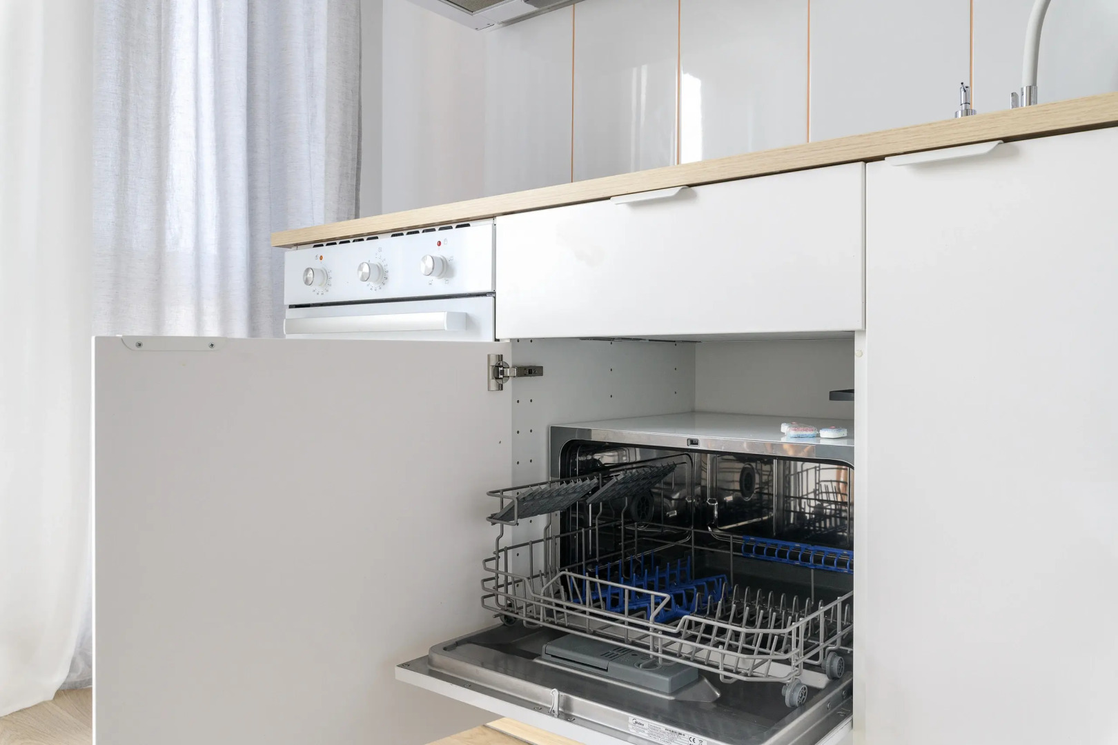 Апартаменты Apartico в Центре Города 2 Отдельные Спальни в Современном ЖК