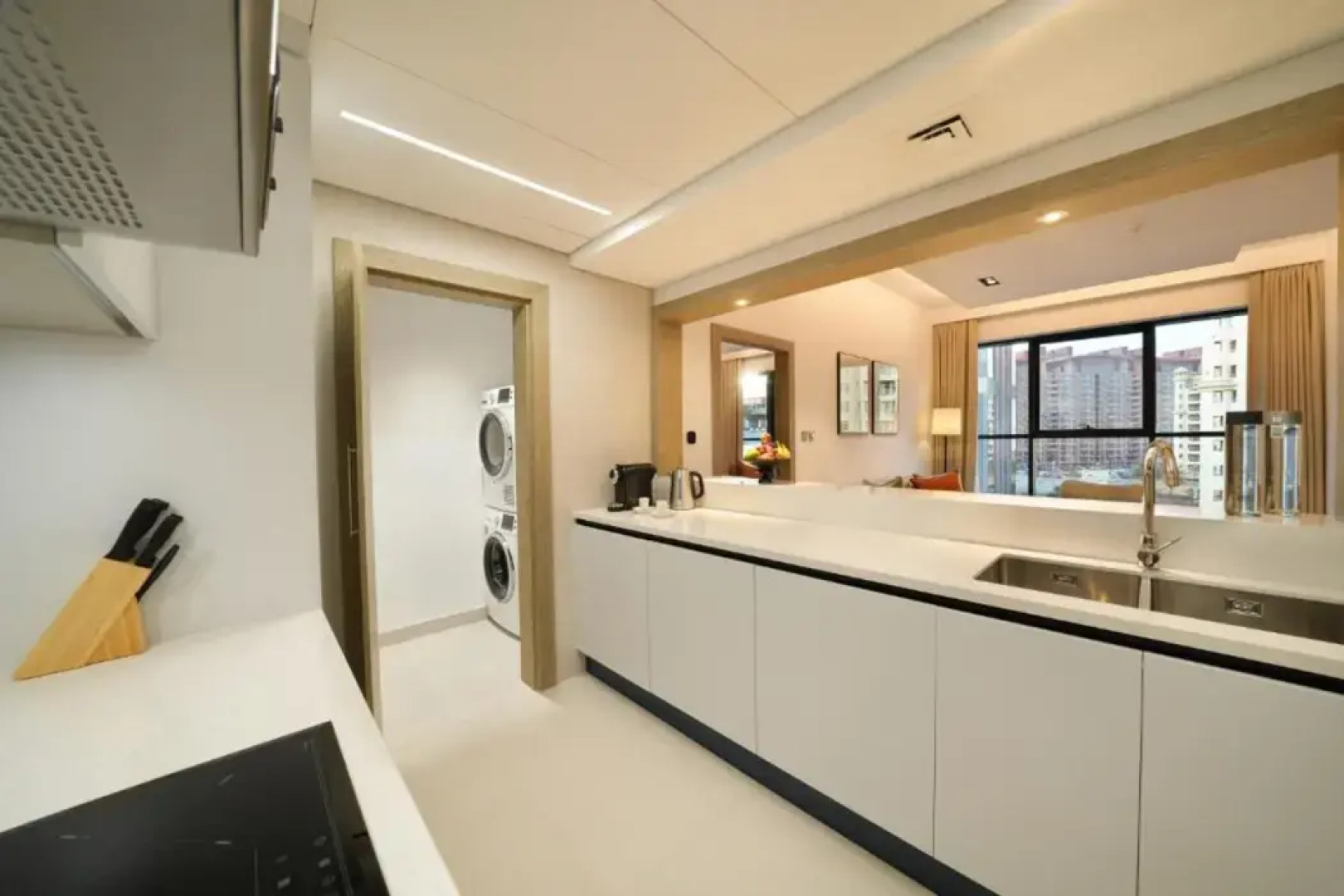 Apart-Hotel Cheval Maison - The Palm Dubai