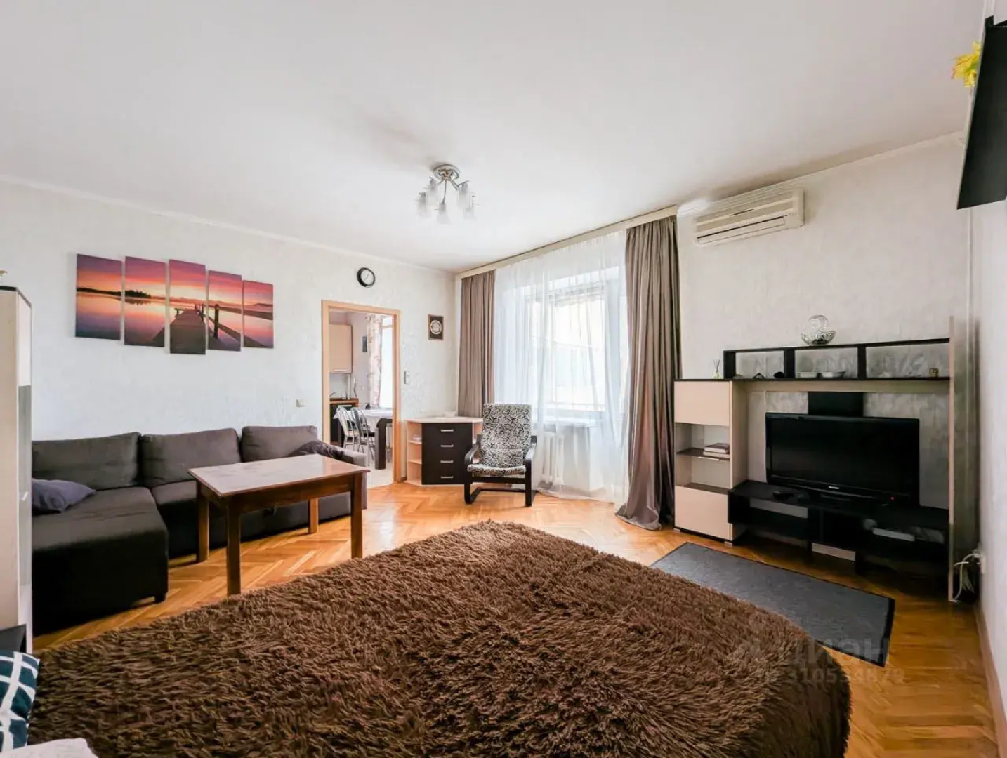 Квартира Sunny Volkov 21