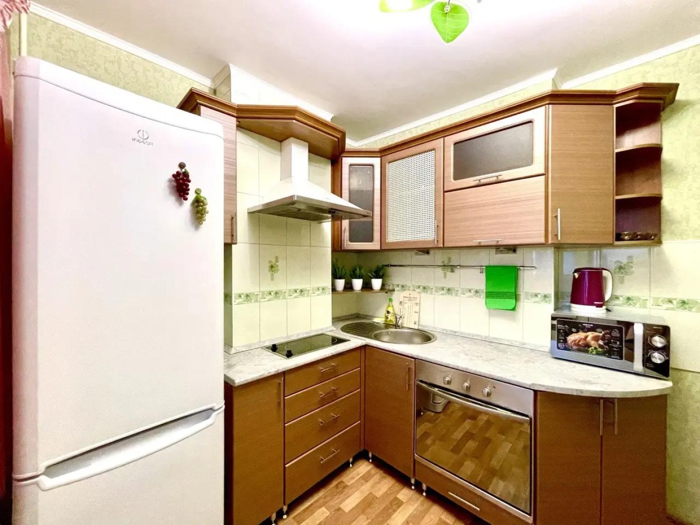 Апартаменты MARS Hotel Малахова 97