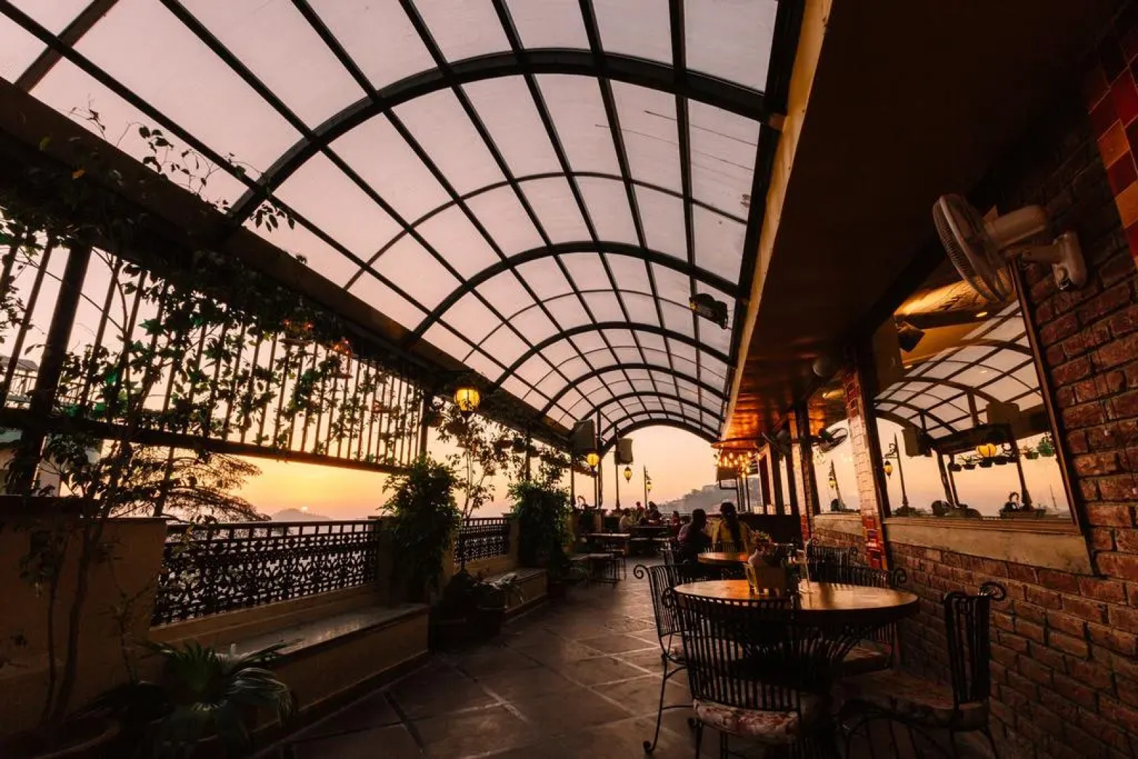 Отель Willow Banks