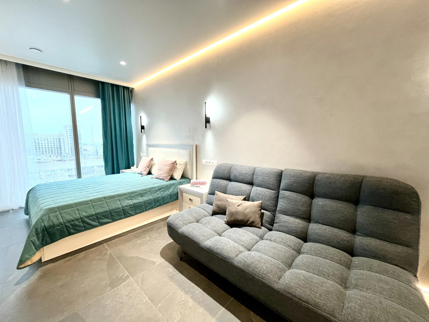 Квартира видовая Неотель в Резиденции Галерея Чижова, в центре города