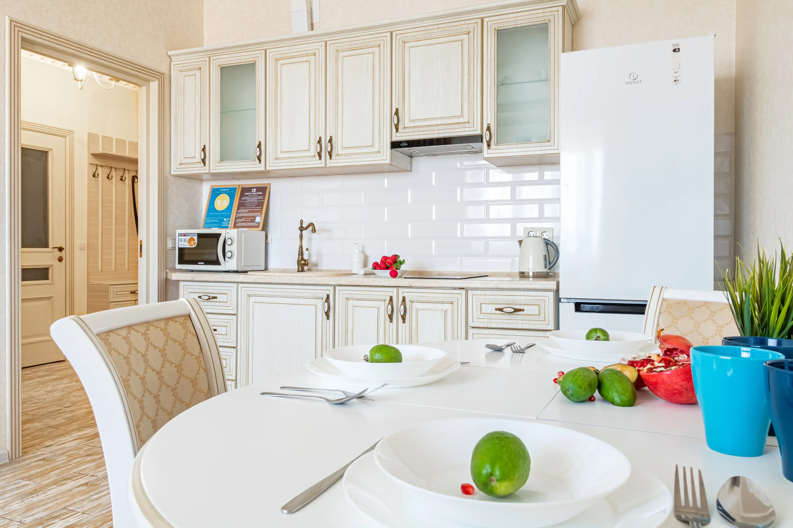 Апартаменты стильные формата евро2 в центре ФМР