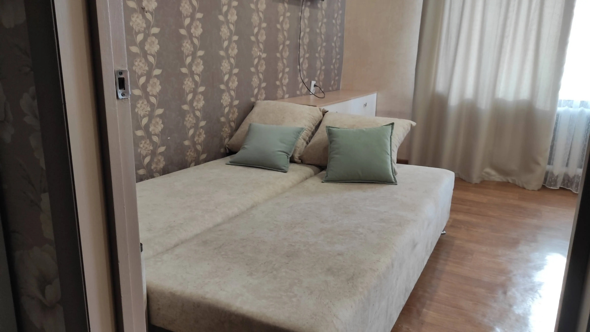 Квартира 1 Комнатная Квартира Улучшенной Планировки