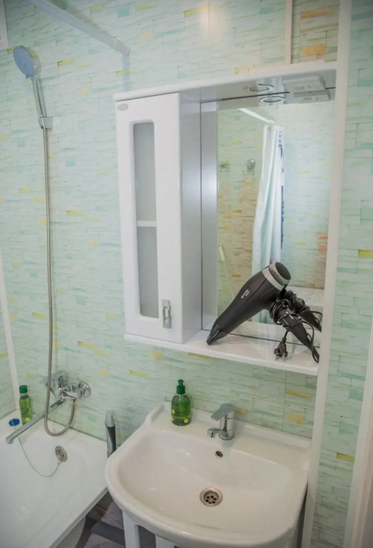 Квартира Уютная двухкомнатная