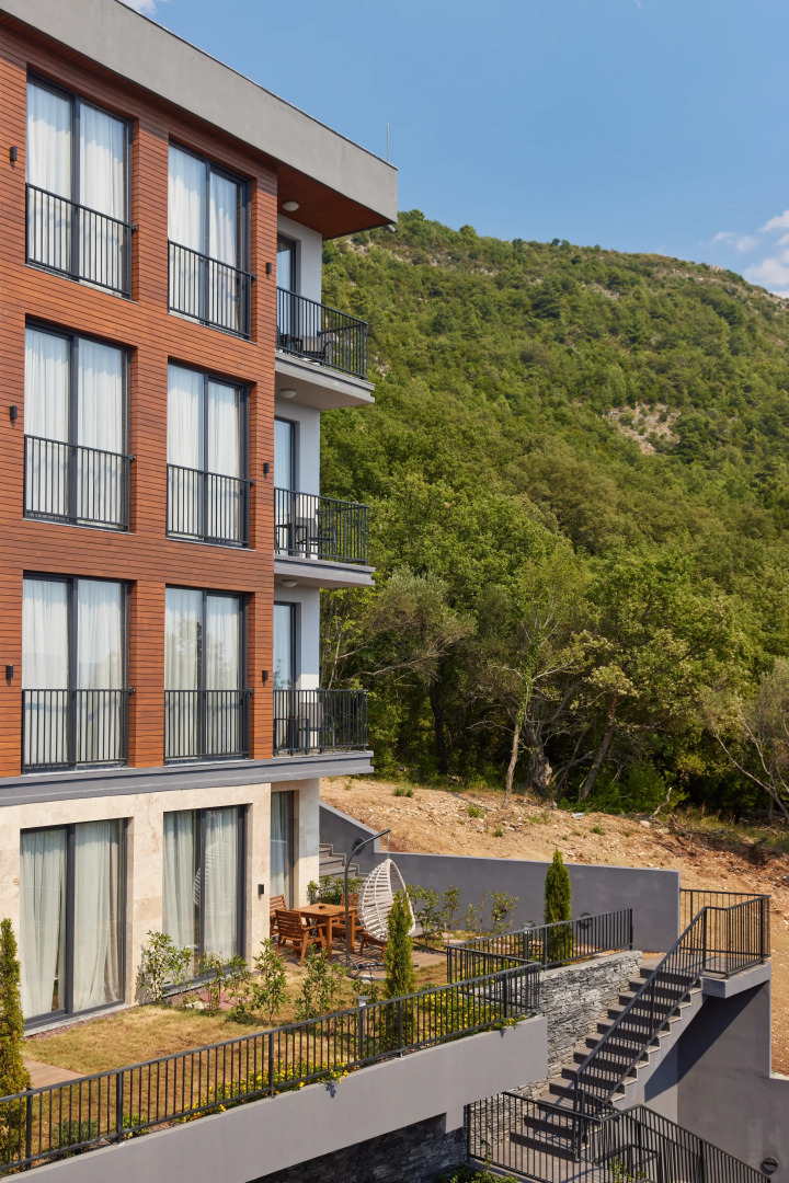 Апарт-отель Bayview Hills Luxury Residences