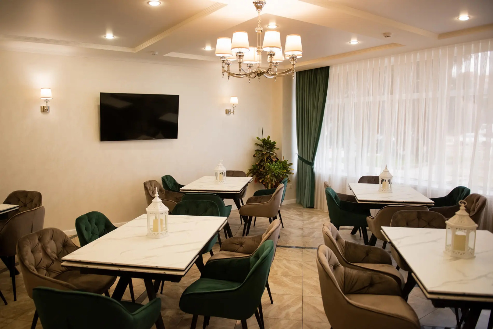 Отель Белая Акация