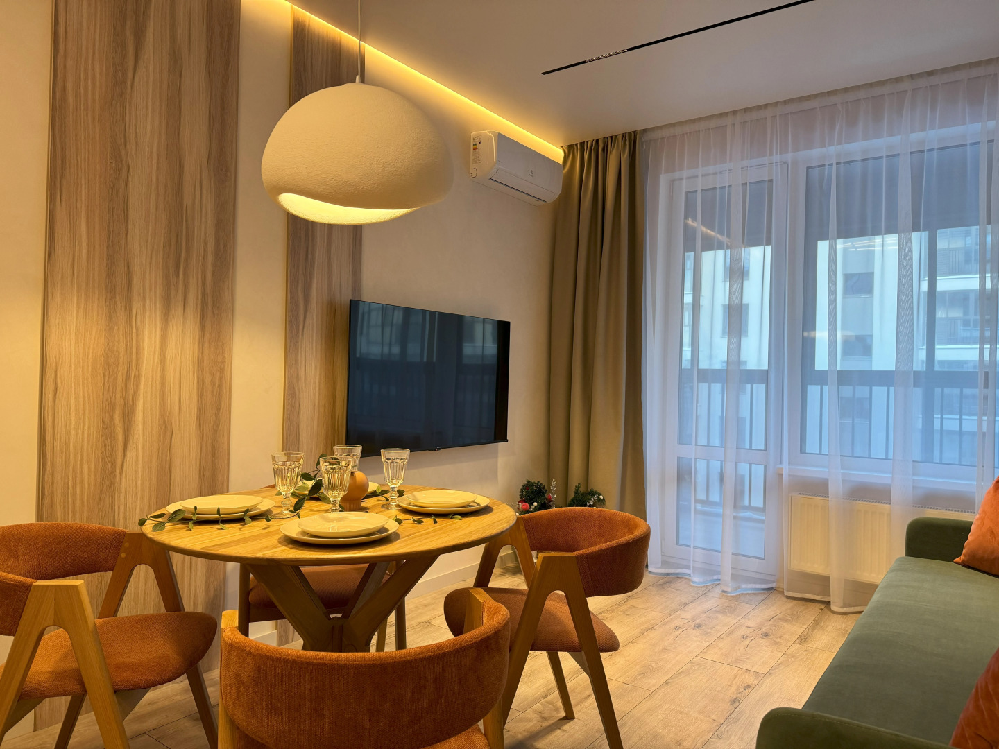 Квартира F. Living Wood