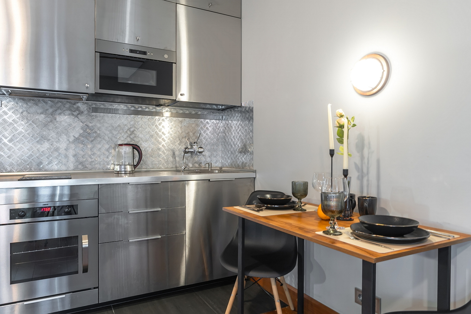 Апартаменты Уникальные Брутальные Бронируйте