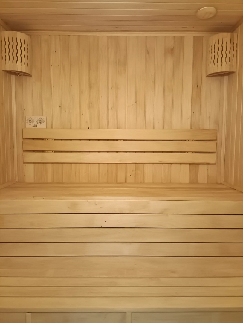 Частный дом  с открытой террасой