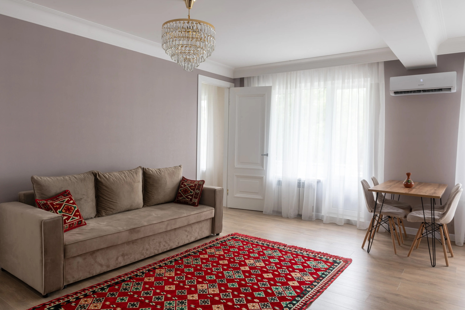 Апартаменты в этно-стиле в центре города