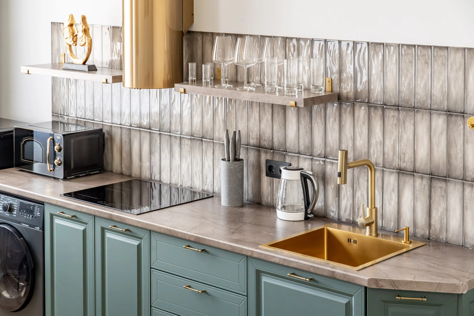 Апартаменты Лофт с видом на Неву