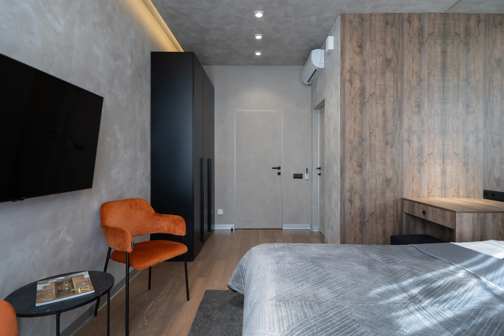 Апартаменты Охта «КраСКИ»