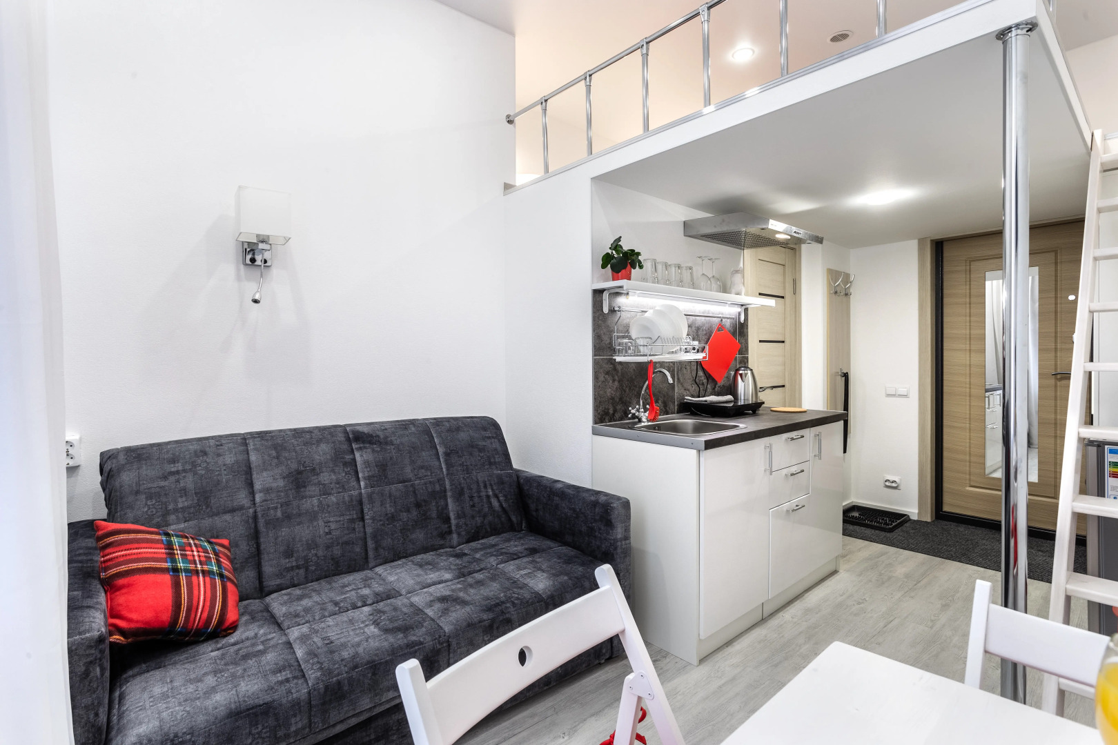 Апартаменты Quartet на Суворовском #3