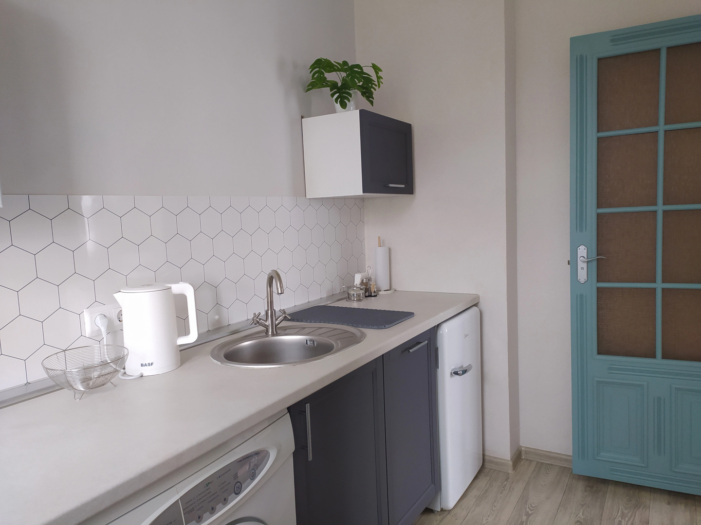 Квартира двухкомнатная с балконом на центральном проспекте