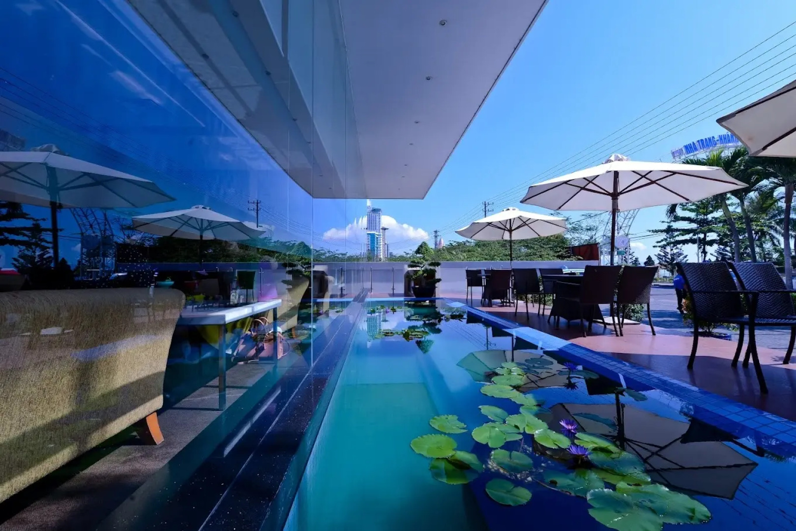 Отель Novotel Nha Trang