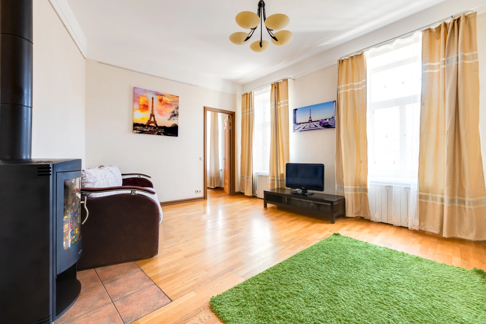 Апартаменты Грибоедова 38