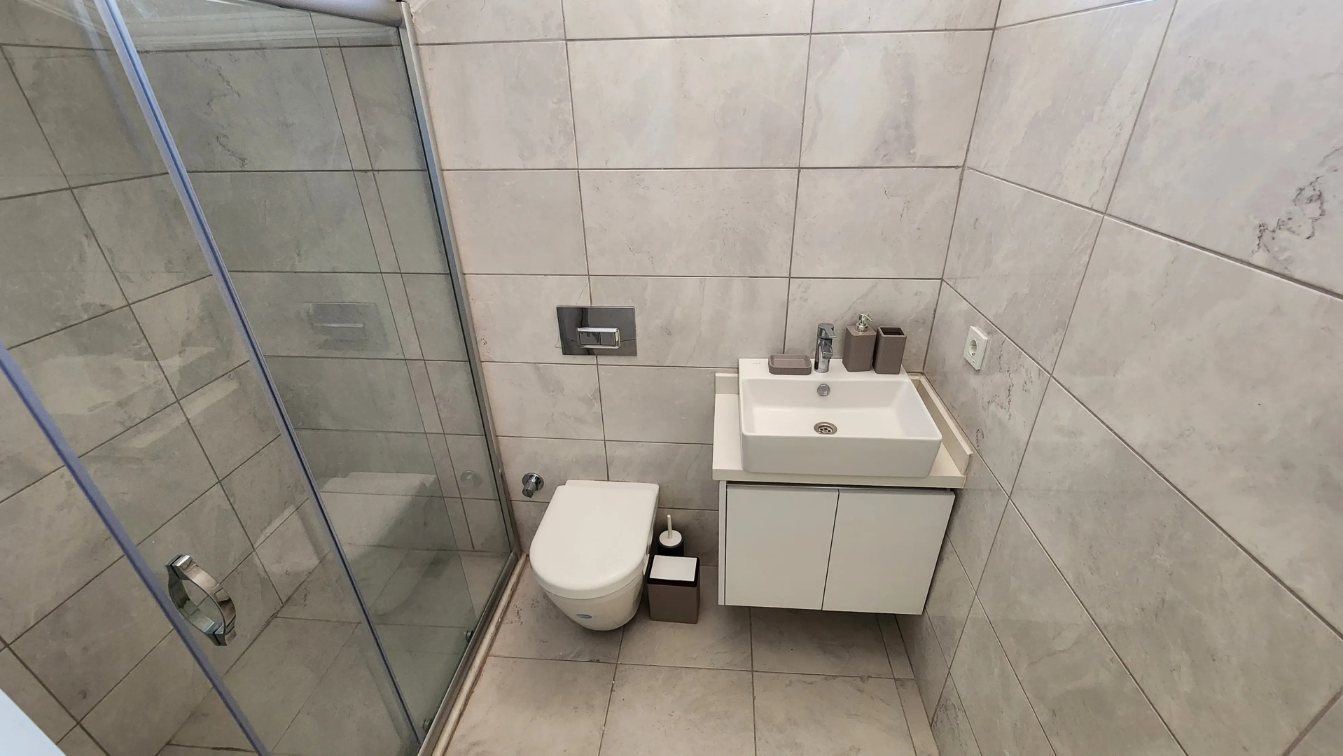 Вилла Монтана в комплексе с бассейном